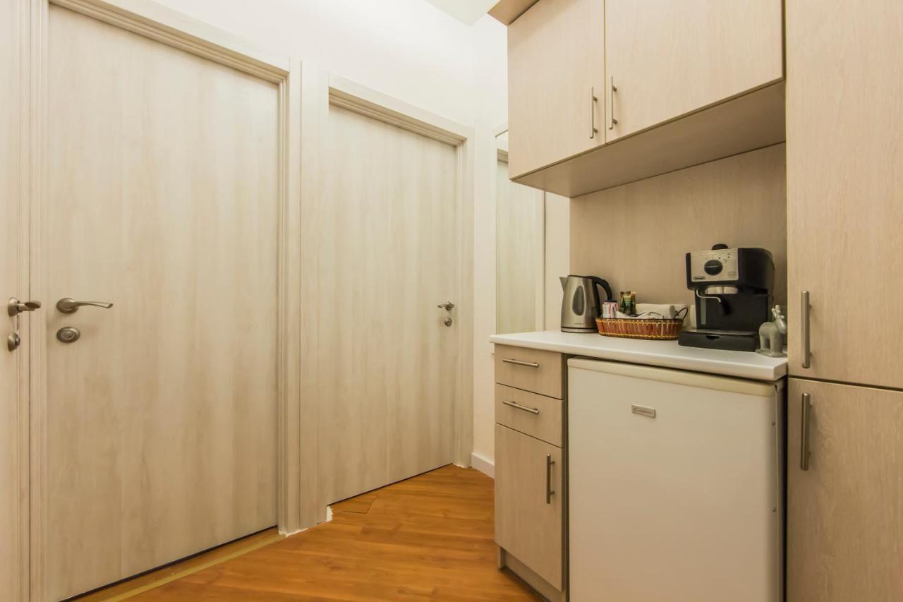 Sunny 2-Rooms Apartment For 2-6 People On Pechersk Near Kiev-Pechersk Lavra, Central Metro Station, Restaurants, Supermarkets Εξωτερικό φωτογραφία